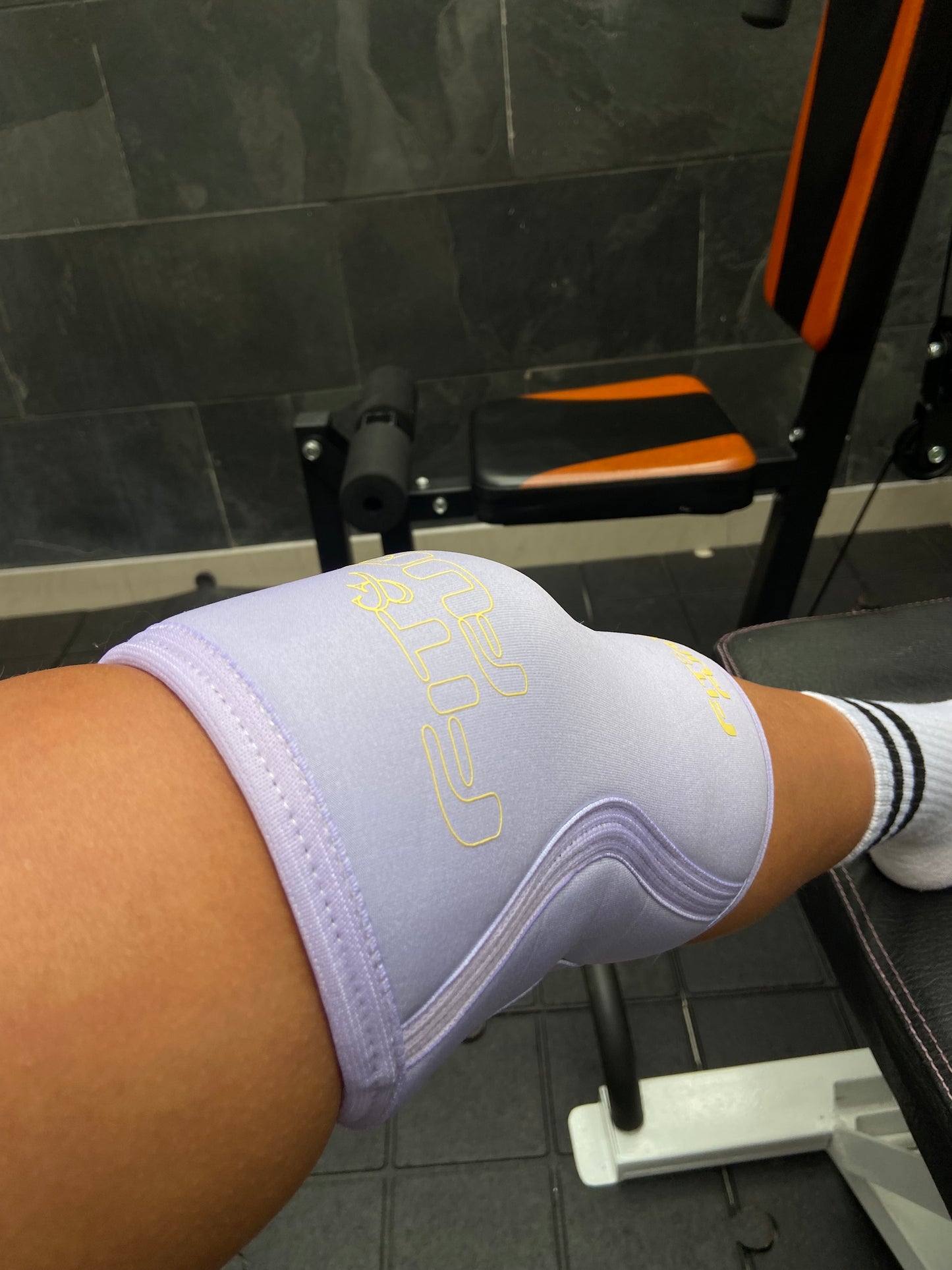 Rodillera Deportiva de Compresión Ajustable para Entrenamiento y Recuperación | rodilleras de 7 mm | rosa